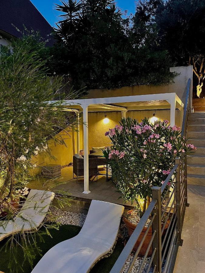 Al Poggio - Luxury Rooms Capoterra Exterior photo